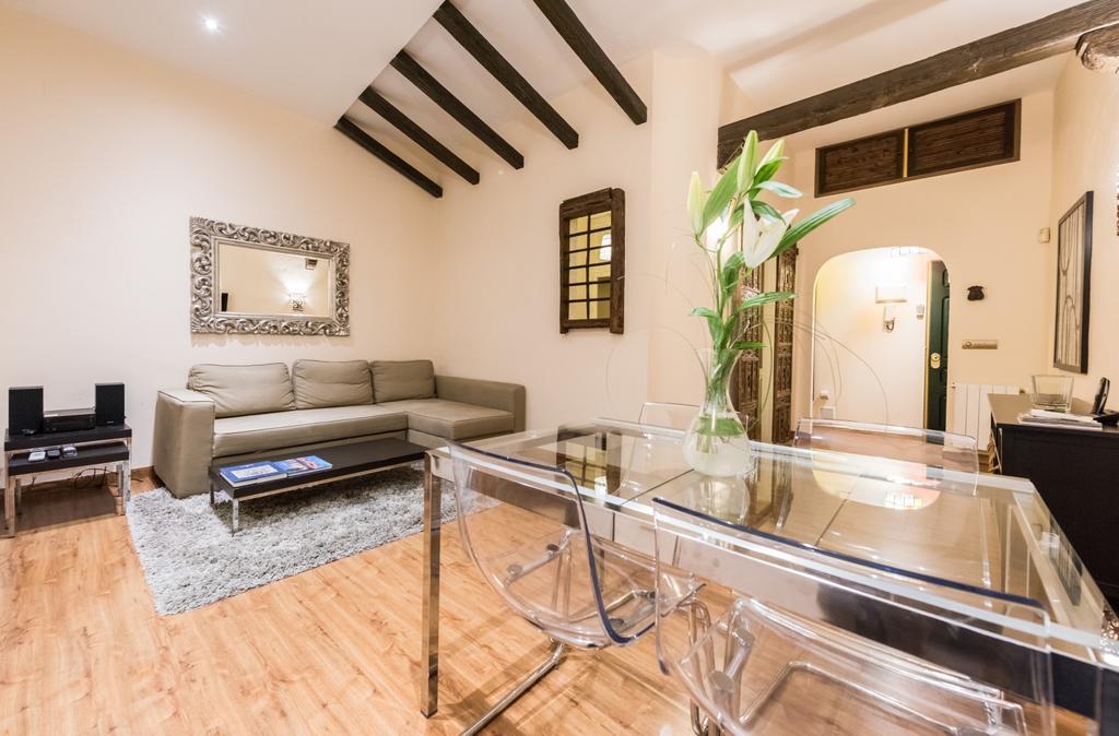דירות מדריד Downtown Jacuzzi מראה חיצוני תמונה